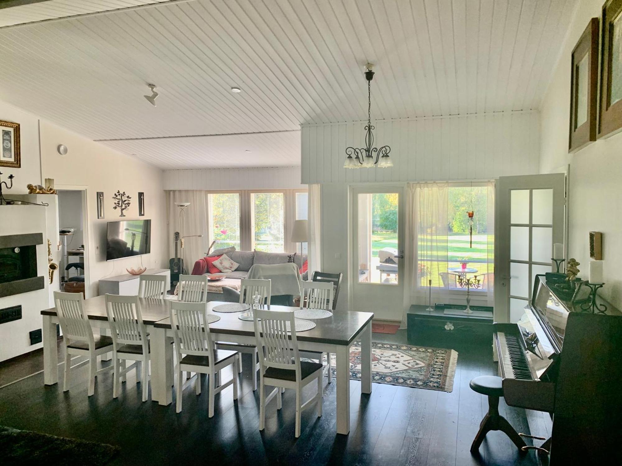 Riverside Home For Families - Beautiful House Near Santa Claus Village 罗瓦涅米 外观 照片