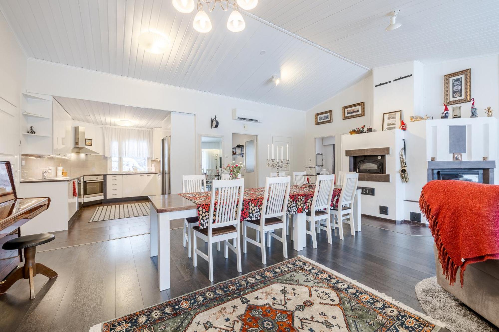Riverside Home For Families - Beautiful House Near Santa Claus Village 罗瓦涅米 外观 照片