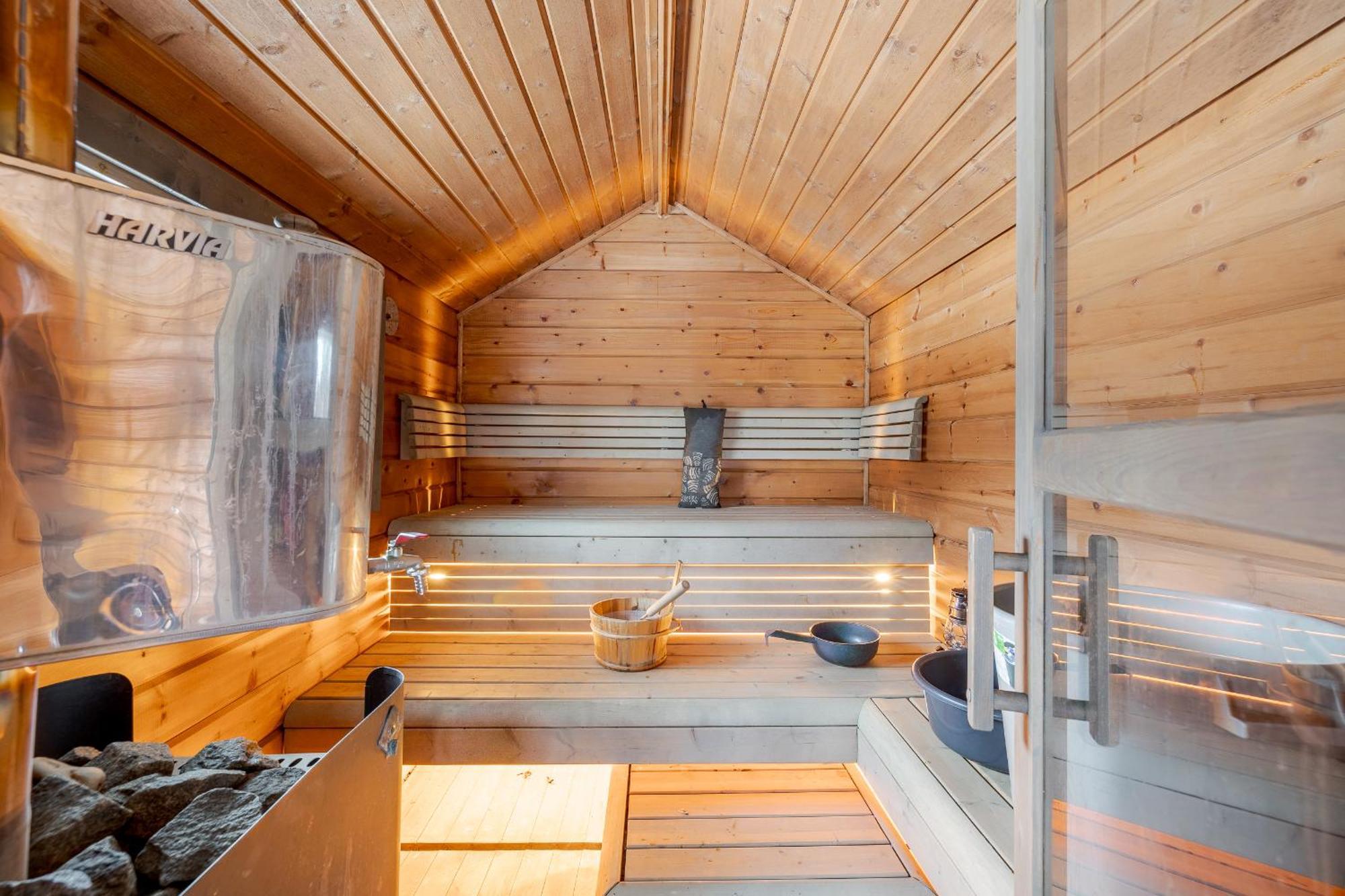 Riverside Home For Families - Beautiful House Near Santa Claus Village 罗瓦涅米 外观 照片