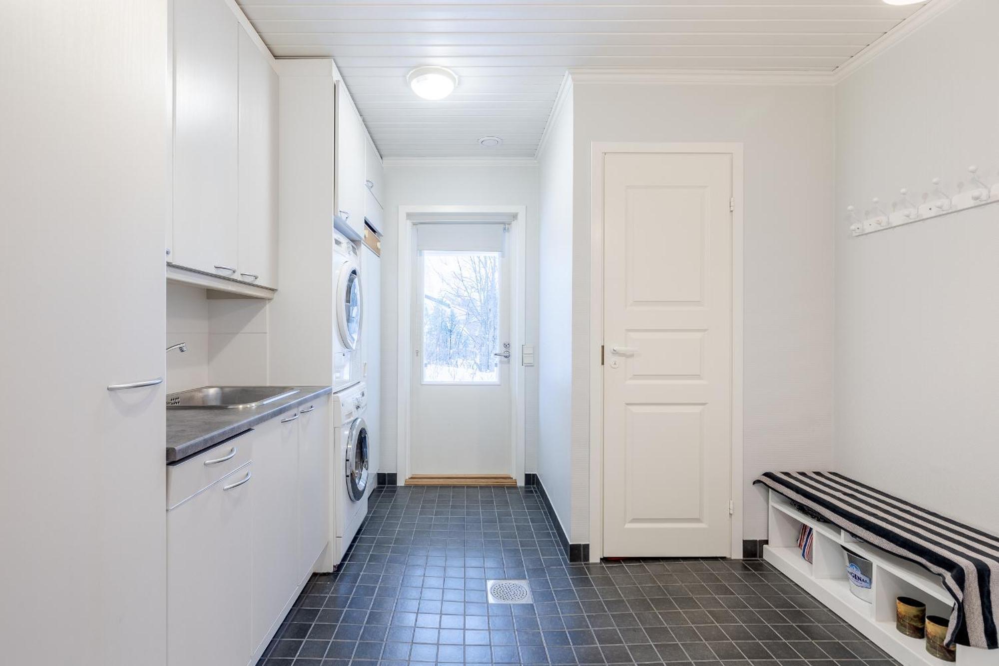 Riverside Home For Families - Beautiful House Near Santa Claus Village 罗瓦涅米 外观 照片