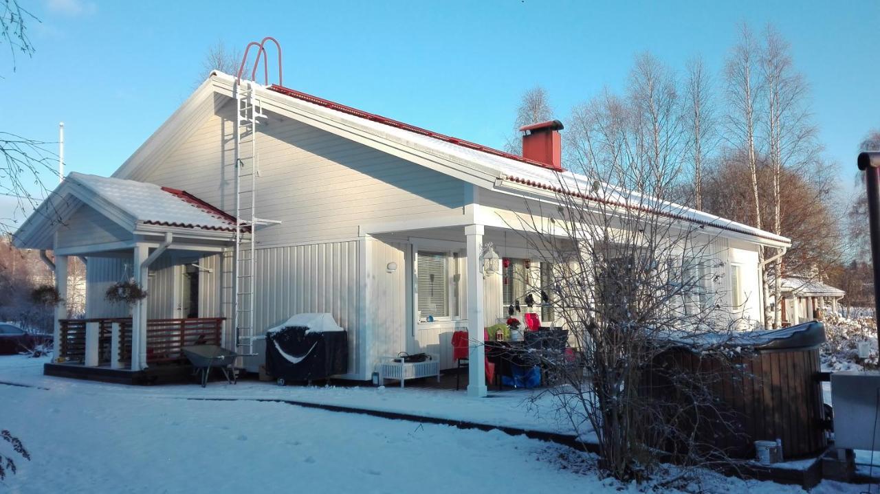 Riverside Home For Families - Beautiful House Near Santa Claus Village 罗瓦涅米 外观 照片